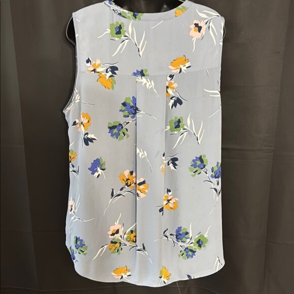Daniel Rainn Blue Sleeveless Blouse with Mandarin Collar - Picture 3 of 5